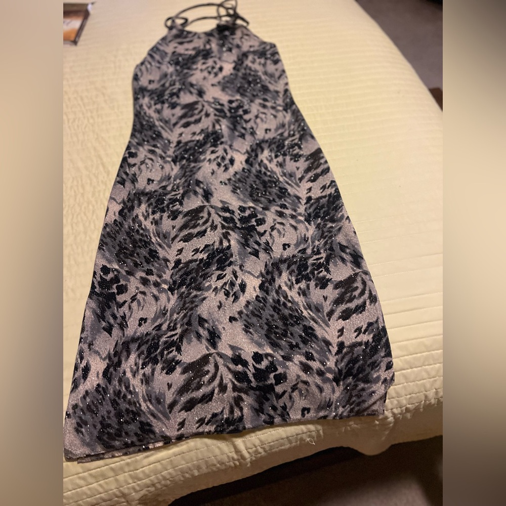 Elegant Black and Cream Patterned Dress